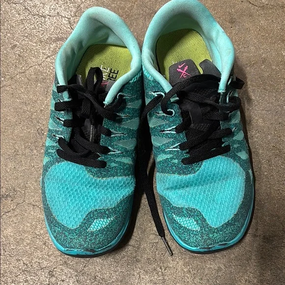 Nike | Shoes | Nike Blue And Black Athletic Shoes With Mesh 